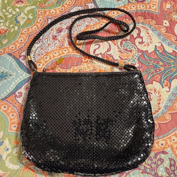 AE Black Metal Mesh Cross Body Bag - Picture 3 of 10
